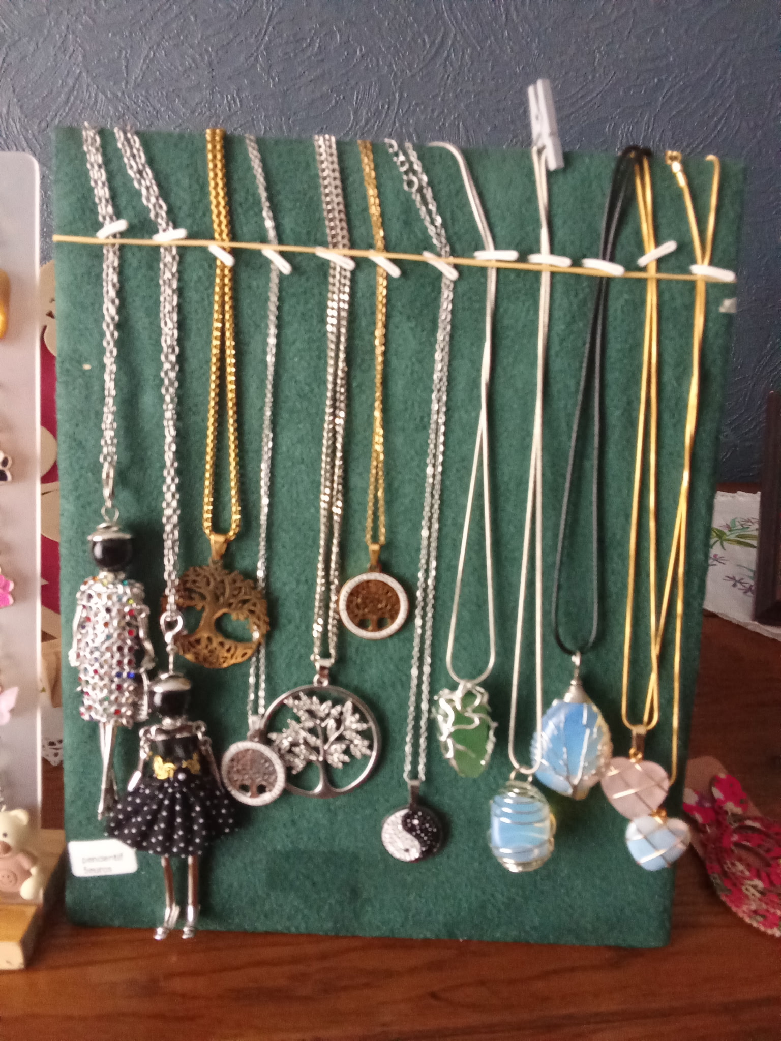 Présentoir de boucles d'oreilles